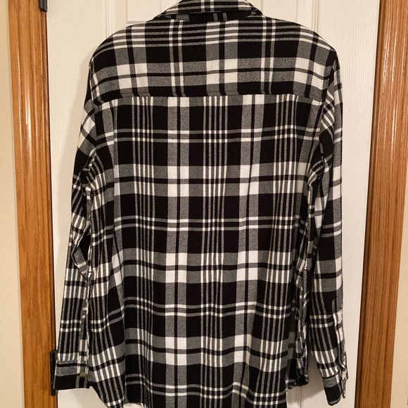 Women’s Flannel Shirt - Picture 2 of 5
